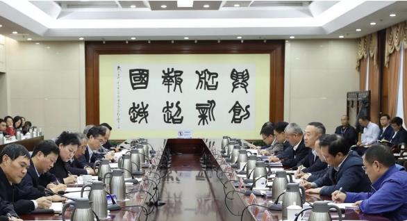 集團公司召開第一批“不忘初心、牢記使命”主題教育整治整改“回頭看”暨第二批工作推進會